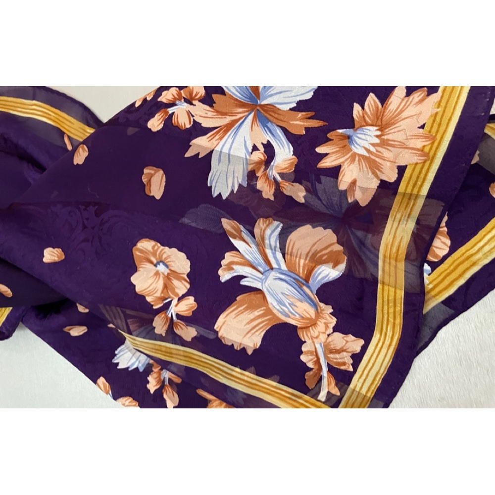 Anne Klein vintage silk scarf - Picture 10 of 12